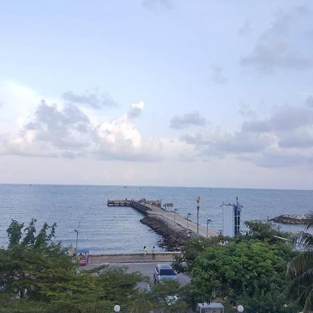ฟ้าทะลายโจรรีสอร์ท Prachuap Khiri Khan Exteriör bild