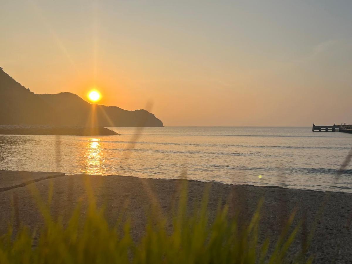 ฟ้าทะลายโจรรีสอร์ท Prachuap Khiri Khan Exteriör bild