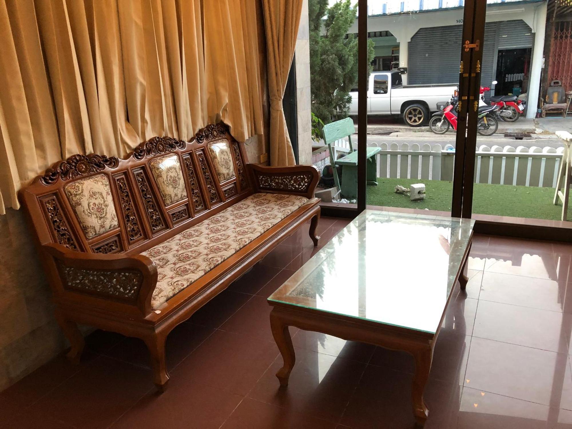 ฟ้าทะลายโจรรีสอร์ท Prachuap Khiri Khan Rum bild