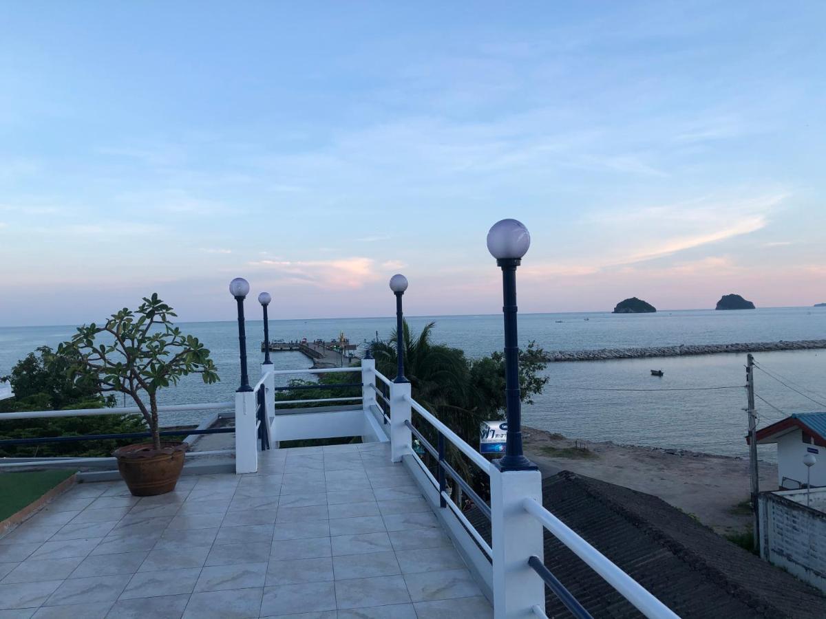 ฟ้าทะลายโจรรีสอร์ท Prachuap Khiri Khan Exteriör bild